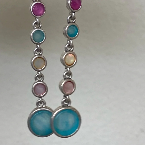 Super cute multi colored dangle earrings - Picture 3 of 6